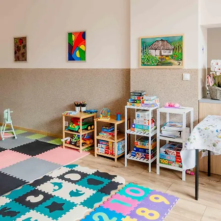 Mira - Mira Z Widokiem 3*