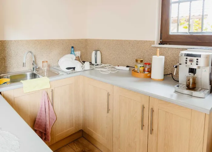 Mira - Mira Z Widokiem 招待所 3*