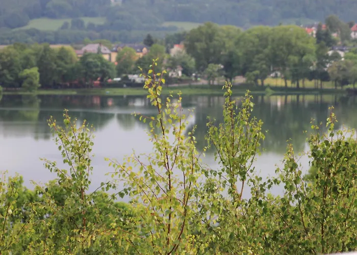 Mira - Mira Z Widokiem 3*